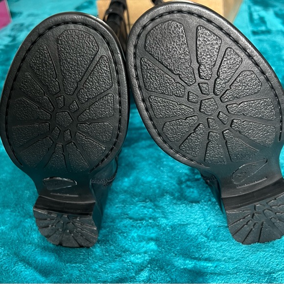 NWT Born Nalani tall black leather boots 8.5, 40 - Picture 4 of 6